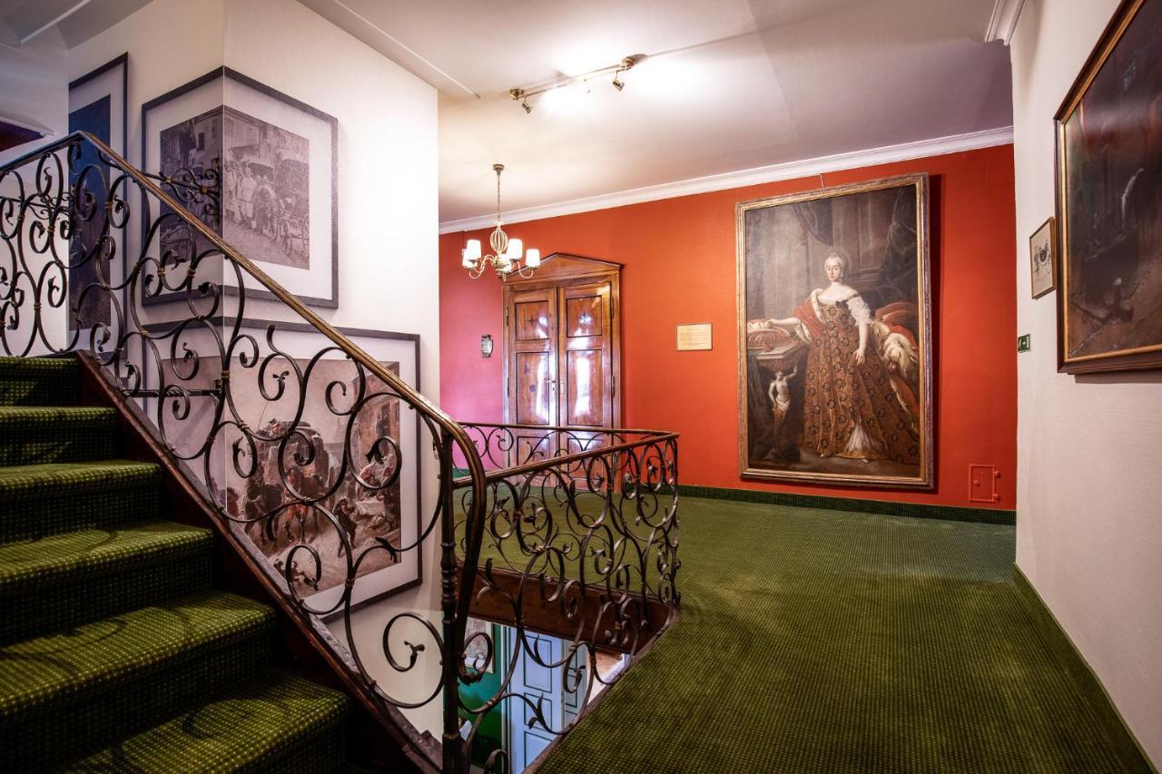 Romantik Hotel Zur Post Furstenfeldbruck Bagian luar foto