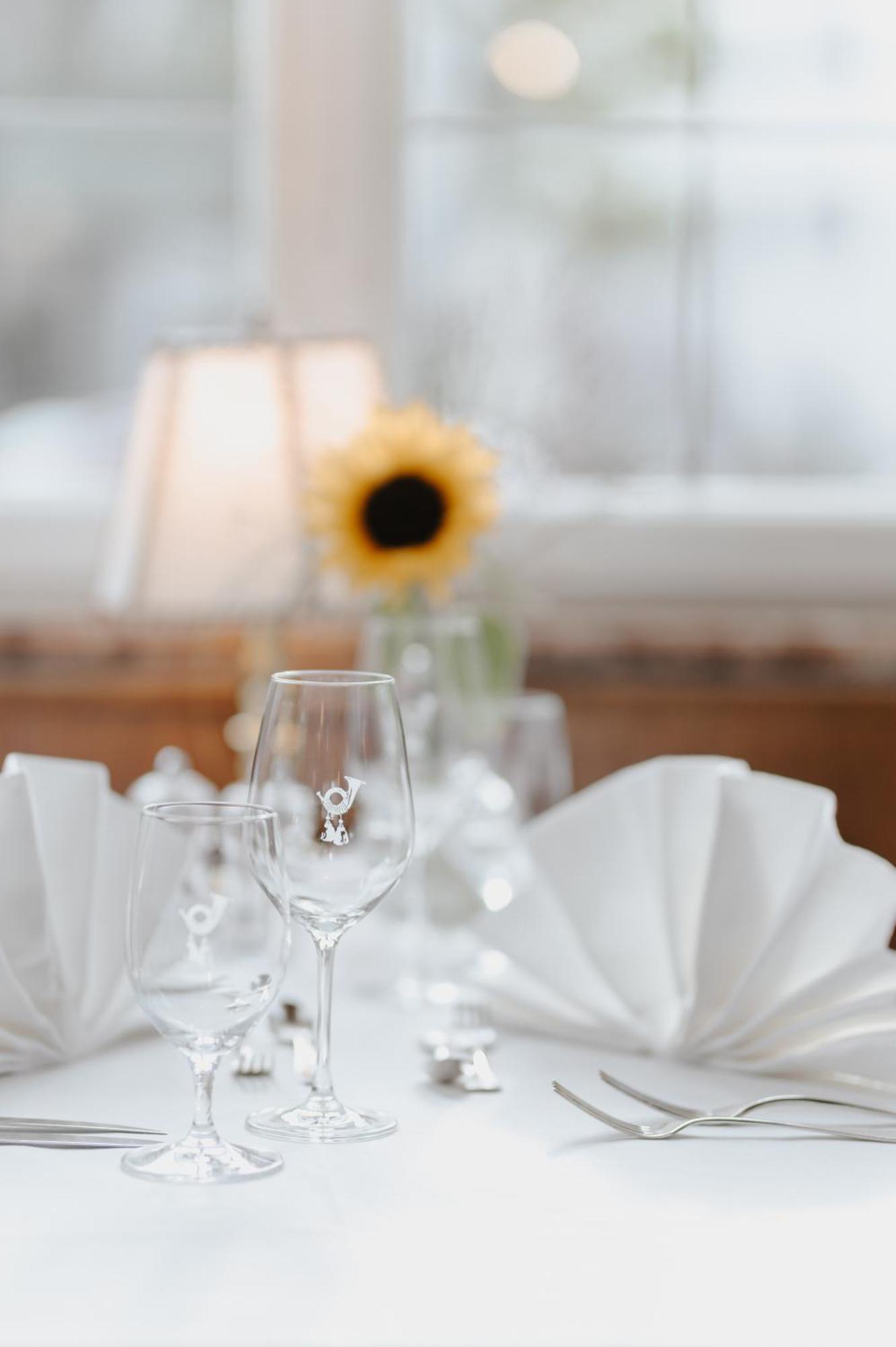 Romantik Hotel Zur Post Furstenfeldbruck Bagian luar foto